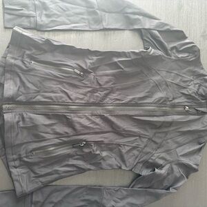 Source Unknown Women's Gray Leather Jacket